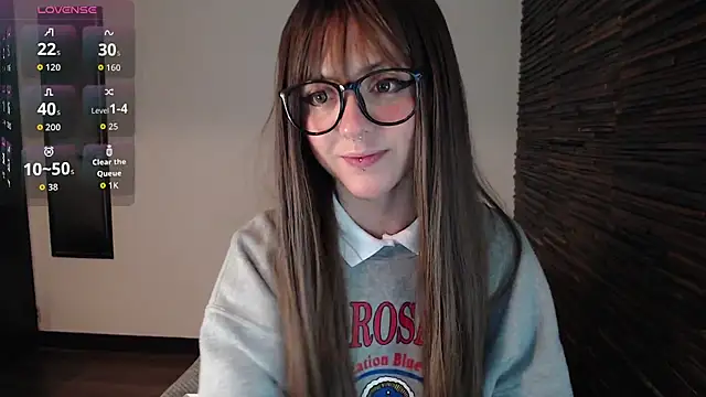 Snapshot of babedooll chatting on 10/11/25, 10:36 babedooll online show from 10/11/25, 10:36