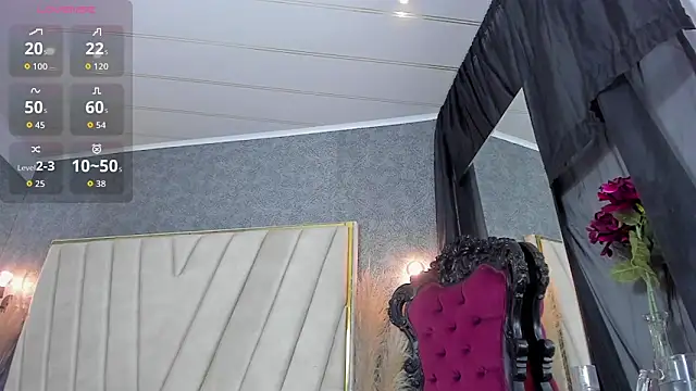 Snapshot of AlyssAlvarado chatting on 10/04/25, 09:02 AlyssAlvarado online show from 10/04/25, 09:02