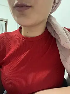 delibiri11 online show from 04/03/26, 09:57