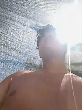 Snapshot of VRGUD0N19cm chatting on 04/27/26, 05:44 VRGUD0N19cm online show from 04/27/26, 05:44