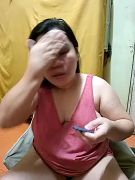 hotlyn45 online show from 09/26/25, 08:02