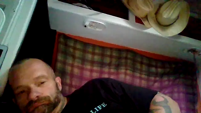Snapshot of Cum515088 chatting on 07/08/26, 06:34 Cum515088 online show from 07/08/26, 06:34
