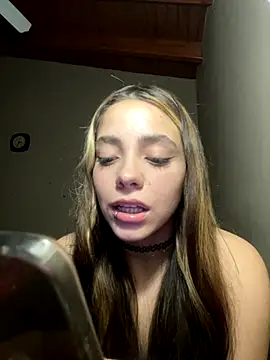 Snapshot of Marquis77 chatting on 10/06/25, 06:33 Marquis77 online show from 10/06/25, 06:33