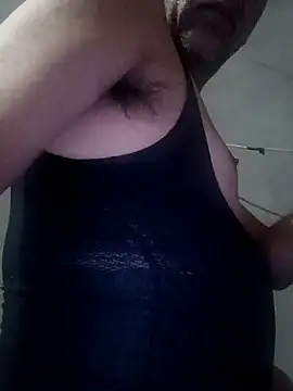 Elkato69 online show from 10/17/25, 04:42