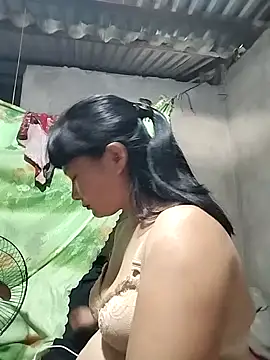 kute-00 online show from 09/14/25, 10:14