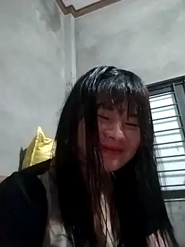 kute-00 online show from 03/23/26, 02:21