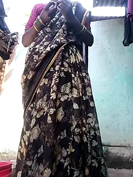 Snapshot of Fasfas2 chatting on 09/14/25, 05:50 Fasfas2 online show from 09/14/25, 05:50