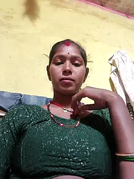 Snapshot of Fasfas2 chatting on 10/04/25, 12:36 Fasfas2 online show from 10/04/25, 12:36