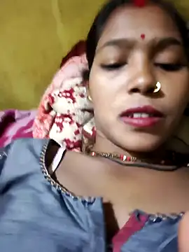 Snapshot of Fasfas2 chatting on 10/18/25, 01:56 Fasfas2 online show from 10/18/25, 01:56