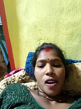 Snapshot of Fasfas2 chatting on 10/19/25, 03:45 Fasfas2 online show from 10/19/25, 03:45