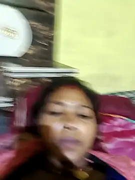 Snapshot of Fasfas2 chatting on 11/01/25, 01:18 Fasfas2 online show from 11/01/25, 01:18