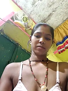 Snapshot of Fasfas2 chatting on 11/14/25, 02:49 Fasfas2 online show from 11/14/25, 02:49