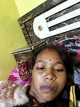 Snapshot of Fasfas2 chatting on 11/29/25, 11:52 Fasfas2 online show from 11/29/25, 11:52