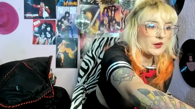 Avril Maria online show from 03/10/26, 06:24