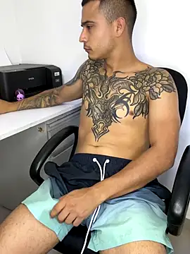 AndrewGmz online show from 11/16/25, 02:17