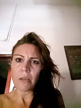 Snapshot of Nikita2406 chatting on 09/18/25, 12:40 Nikita2406 online show from 09/18/25, 12:40