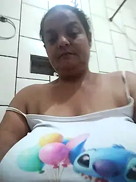 Snapshot of Vydinha chatting on 09/18/25, 08:49 Vydinha online show from 09/18/25, 08:49