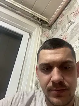 Snapshot of BogdanNegoda chatting on 02/25/26, 09:02 BogdanNegoda online show from 02/25/26, 09:02