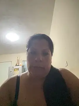 Snapshot of nimsix chatting on 09/23/25, 05:10 nimsix online show from 09/23/25, 05:10