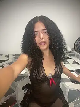 Snapshot of KarimAnxiex chatting on 09/20/25, 04:13 KarimAnxiex online show from 09/20/25, 04:13