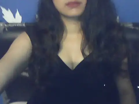 Snapshot of SoftButDeadly0 chatting on 12/19/25, 04:14 SoftButDeadly0 online show from 12/19/25, 04:14