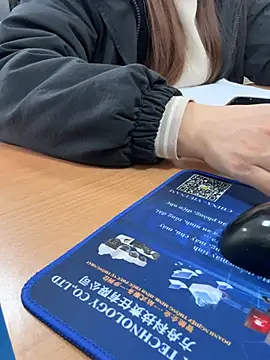 ThuPhuong-Tr online show from 01/12/26, 12:49