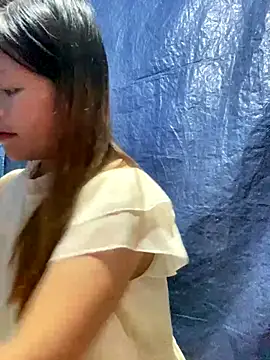 Snapshot of O_o_UwU_o_O chatting on 10/08/25, 03:26 O o UwU o O online show from 10/08/25, 03:26