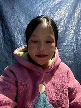 Snapshot of O_o_UwU_o_O chatting on 11/13/25, 01:48 O o UwU o O online show from 11/13/25, 01:48