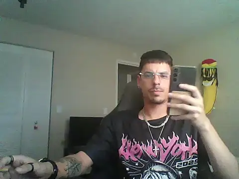 latinosatiro94 online show from 10/02/25, 11:01