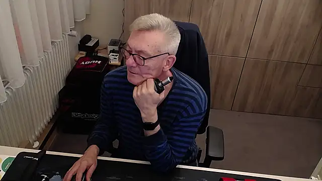 randyandy67 online show from 11/04/25, 09:03