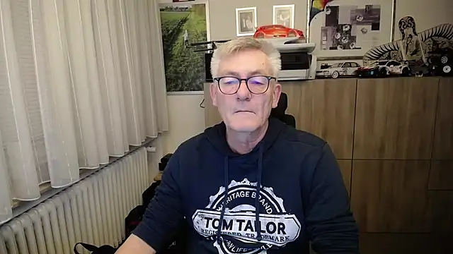 randyandy67 online show from 11/27/25, 06:37