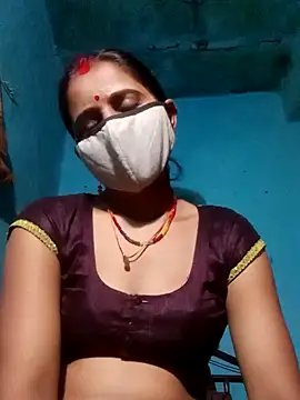 Snapshot of Sexi_pushpa chatting on 10/27/25, 02:10 Sexi pushpa online show from 10/27/25, 02:10