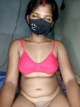 Snapshot of Renuka_GG chatting on 11/06/25, 11:44 Renuka GG online show from 11/06/25, 11:44