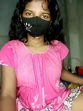 Snapshot of Renuka_GG chatting on 11/10/25, 10:20 Renuka GG online show from 11/10/25, 10:20