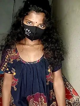 Snapshot of Renuka_GG chatting on 12/15/25, 01:15 Renuka GG online show from 12/15/25, 01:15