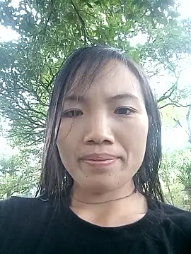 Snapshot of ngan-cute chatting on 09/14/25, 10:58 ngan-cute online show from 09/14/25, 10:58