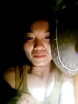 Snapshot of ngan-cute chatting on 09/17/25, 07:59 ngan-cute online show from 09/17/25, 07:59