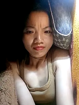 Snapshot of ngan-cute chatting on 09/29/25, 08:52 ngan-cute online show from 09/29/25, 08:52