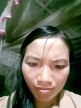 Snapshot of ngan-cute chatting on 10/01/25, 03:56 ngan-cute online show from 10/01/25, 03:56