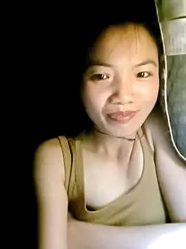 Snapshot of ngan-cute chatting on 10/02/25, 06:42 ngan-cute online show from 10/02/25, 06:42