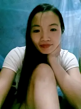 Snapshot of ngan-cute chatting on 10/10/25, 02:38 ngan-cute online show from 10/10/25, 02:38