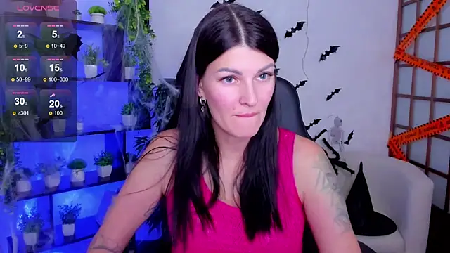 O1d Lady online show from 10/27/25, 08:40