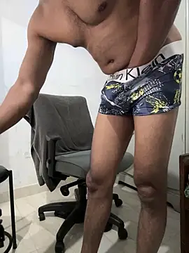 Vineeth3906 online show from 04/19/26, 06:10