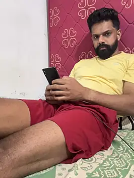 Vineeth3906 online show from 05/10/26, 08:30