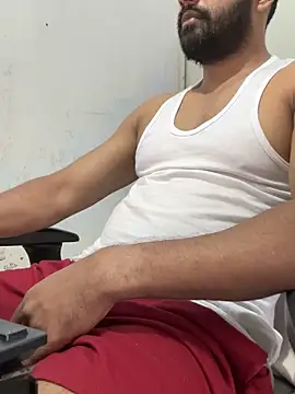 Vineeth3906 online show from 06/16/26, 10:40