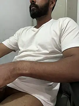 Snapshot of Vineeth3906 chatting on 07/03/26, 05:58 Vineeth3906 online show from 07/03/26, 05:58