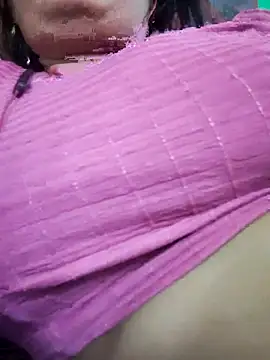 Kavya hot online show from 05/18/26, 07:03