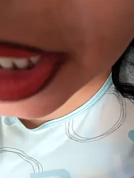 Snapshot of angel_ridhi chatting on 09/25/25, 06:06 angel ridhi online show from 09/25/25, 06:06