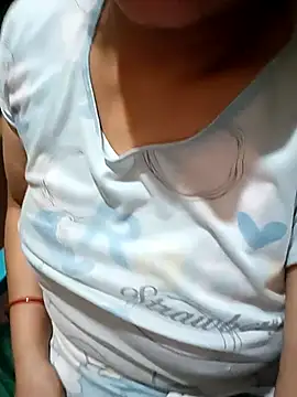 Snapshot of angel_ridhi chatting on 10/05/25, 12:20 angel ridhi online show from 10/05/25, 12:20