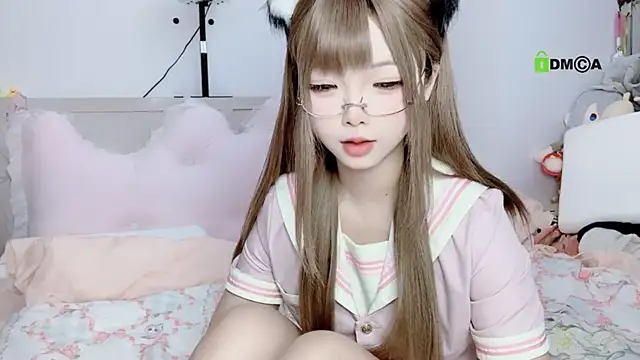 Snapshot of liuruyuan888 chatting on 09/17/25, 05:03 liuruyuan888 online show from 09/17/25, 05:03